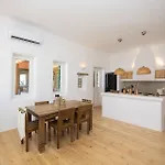 Villa Joy